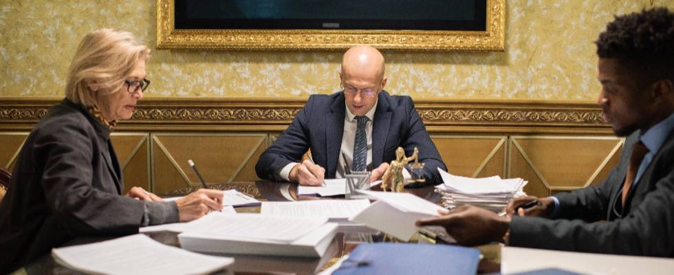 El Dictamen Pericial: El arte de demostrar con rigor técnico cuando las palabras no bastan.